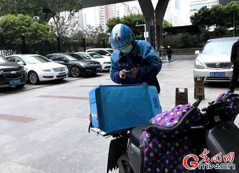 解封前的武汉有序重启 我们期待“你”光彩重生
